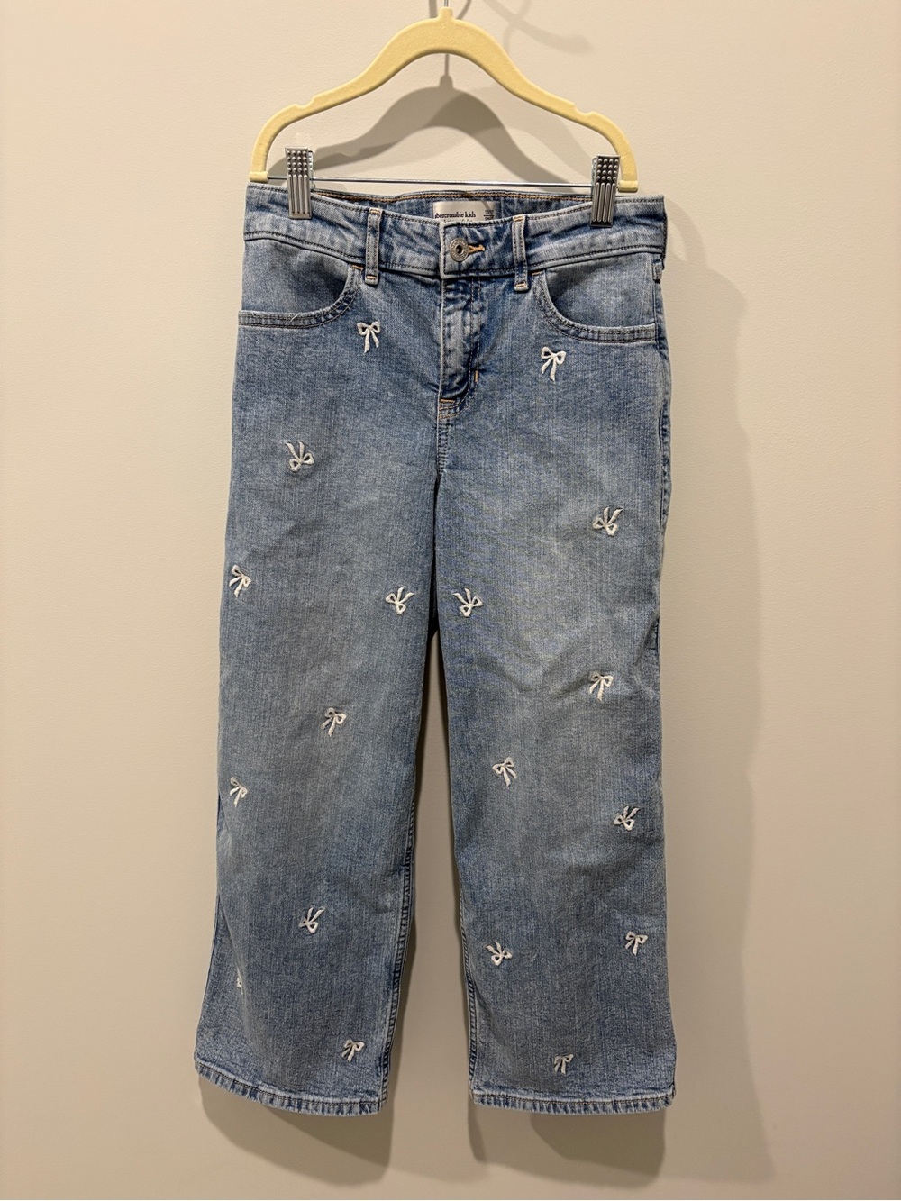 abercrombie kids Light Blue Embroidered Bow Jeans